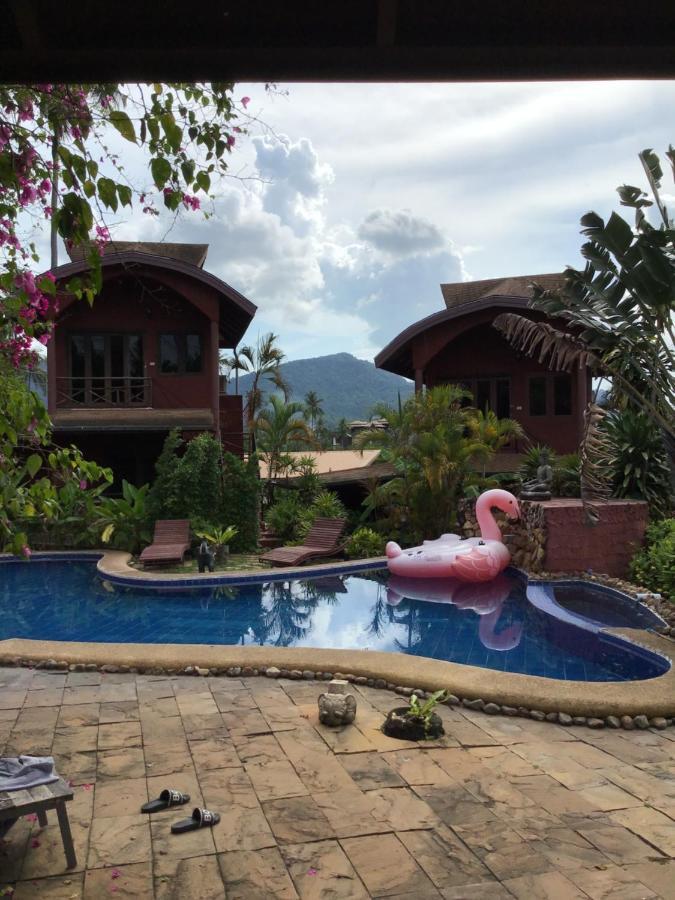 Wazzahresort Koh Samui Buitenkant foto