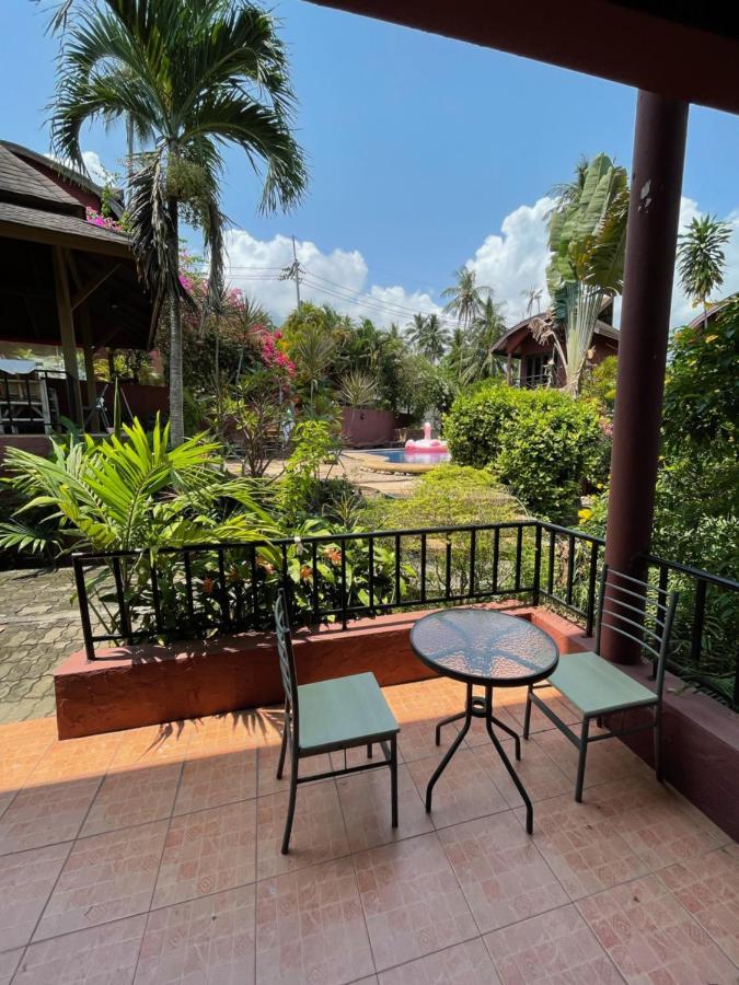Wazzahresort Koh Samui Buitenkant foto