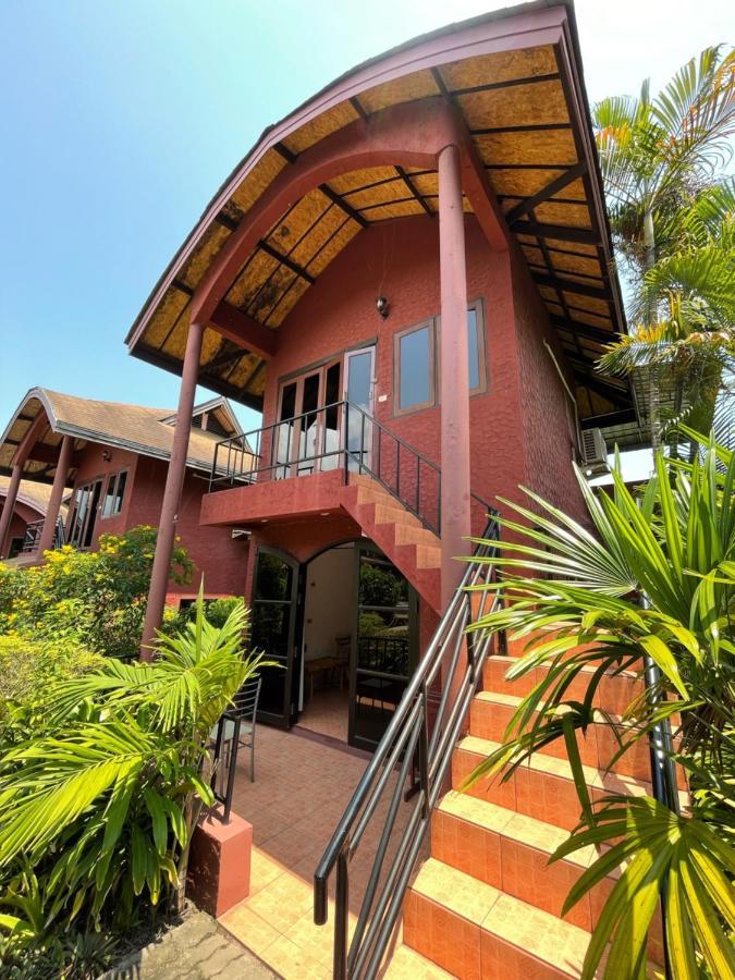 Wazzahresort Koh Samui Buitenkant foto