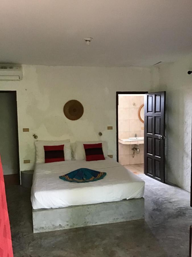 Wazzahresort Koh Samui Buitenkant foto